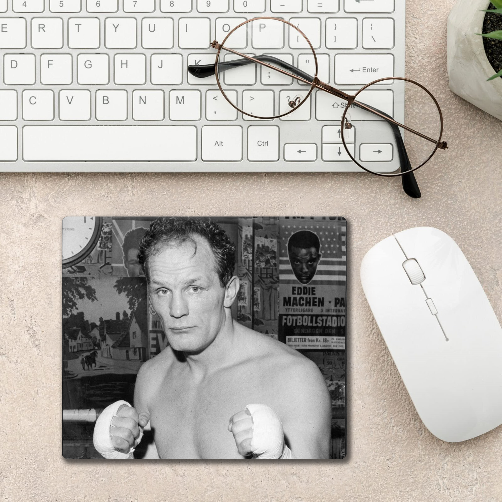 Henry Cooper Boxing Legend Mouse Mat